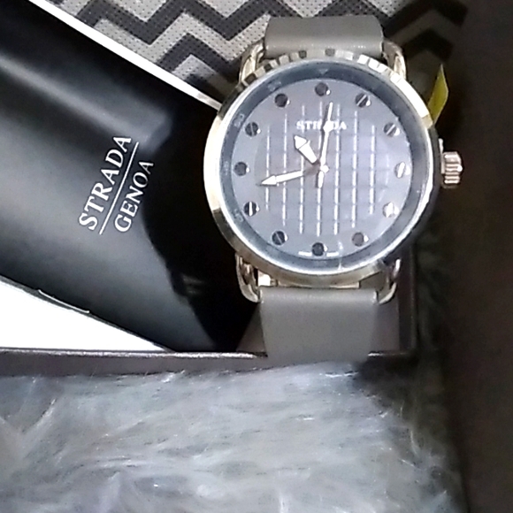 Faux Leather Water Resistant watch Gray - Picture 3 of 12